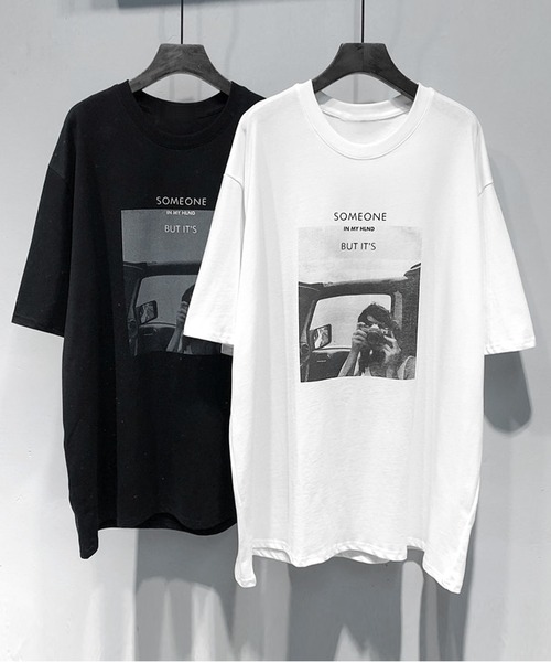 JOHNNY WOLF(ジョニーウルフ)の「FITTOA オーバーサイズ プリント Tシャツ(Tシャツ/カットソー・メンズ・ブラック系2/ホワイト系3/ホワイト系2/ホワイト系1/ブラック×レッド/ブラック/ブラック系1/ホワイト/パープル系その他/ブルー系その他・M/XL/L)」の14枚目の写真