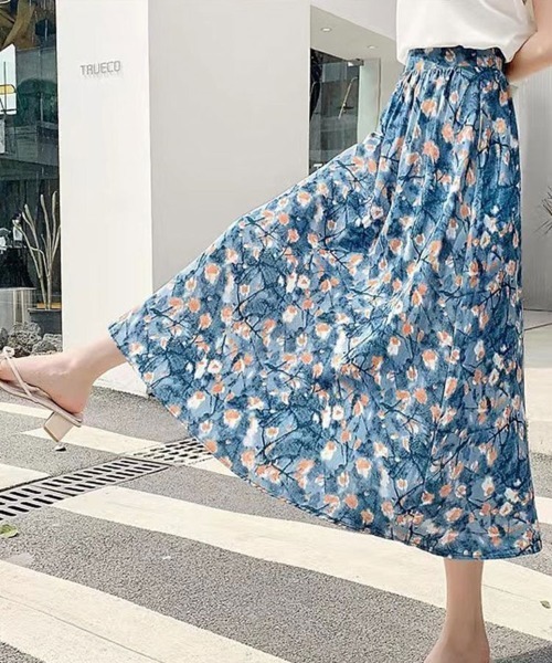 mielu（ミエル）の「フラワーエアリーロングスカート（スカート・レディース・ブルー/ブラック/ホワイト・LARGE/MEDIUM）」の14枚目の写真