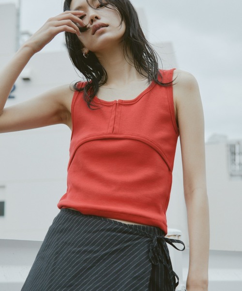 DRWCYS（ドロシーズ）の「スキッパーホックリブタンク（タンクトップ・レディース・オフホワイト/レッド/ブラック・FREE）」の14枚目の写真