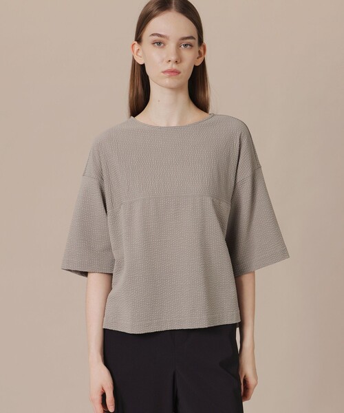 MACKINTOSH LONDON（マッキントッシュ ロンドン）の「【WEB・一部店舗限定】ストレッチサッカーストライプ半袖ブラウス（Tシャツ/カットソー・レディース・ブルー系その他4/ホワイト系その他/オレンジ/グレー系その他・38）」の3枚目の写真