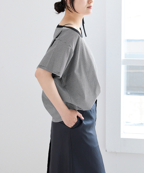 IENA（イエナ）の「FOLKIN' VIOLETTE ROOM ASYMMETRY TEE Tシャツ FVR24407（Tシャツ/カットソー・レディース・ブルー/ブラック・36）」の6枚目の写真