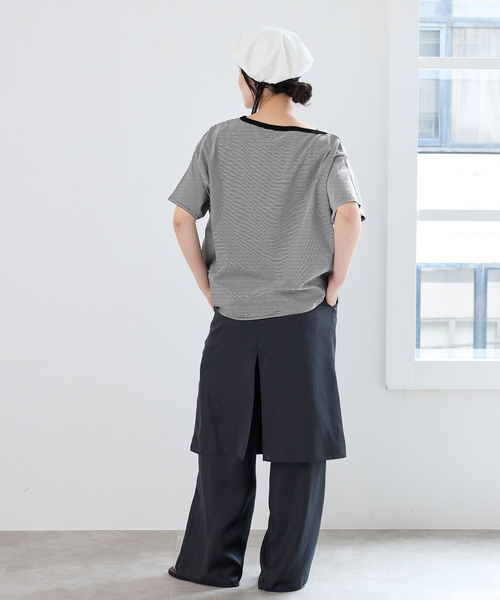IENA（イエナ）の「FOLKIN' VIOLETTE ROOM ASYMMETRY TEE Tシャツ FVR24407（Tシャツ/カットソー・レディース・ブルー/ブラック・36）」の12枚目の写真