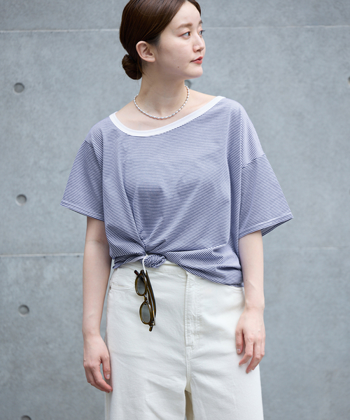 IENA（イエナ）の「FOLKIN' VIOLETTE ROOM ASYMMETRY TEE Tシャツ FVR24407（Tシャツ/カットソー・レディース・ブルー/ブラック・36）」の14枚目の写真