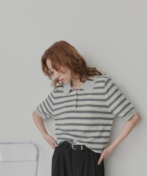 ad thie(アドティエ)の「マルチボーダー ポロ ニット(ニット/セーター・レディース・グレー/ライトブルー/アイボリー・FREE)」の22枚目の写真