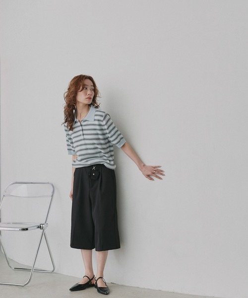 ad thie(アドティエ)の「マルチボーダー ポロ ニット(ニット/セーター・レディース・グレー/ライトブルー/アイボリー・FREE)」の7枚目の写真
