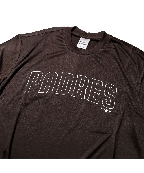 Fanatics(ファナティクス)の「ファナティクス【Fanatics】‐ サンディエゴ パドレス 半袖Tシャツ【San Diego Padres MLB OUTLINE LOGO S/S ACTIVE DRY TEE BROWN ML0126SS0001 】(Tシャツ/カットソー・メンズ・ブラウン・M/L/XL)」の2枚目の写真