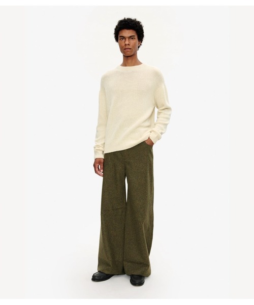 A.P.C.（アーペーセー）の「PULL COL ROND（Tシャツ/カットソー・メンズ・キナリ・M/L/S）」の2枚目の写真