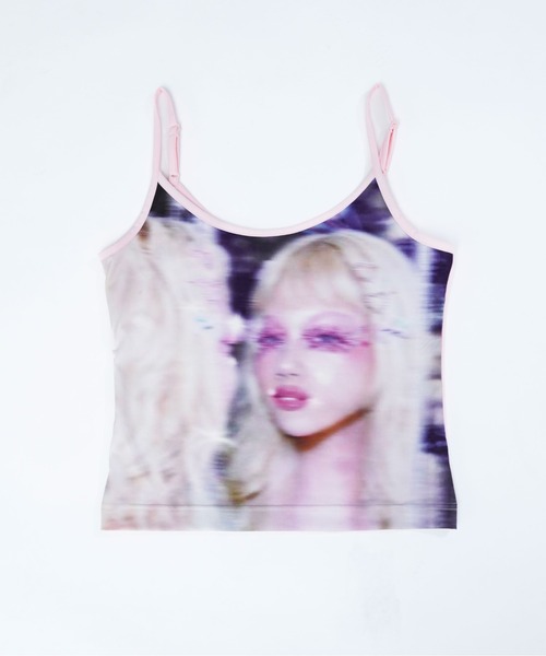 dollslutz(ドルズラッツ)の「【dollslutz】face print cami /【ドルズラッツ】フェイスプリントキャミ(キャミソール・レディース・ピンク/ブラック・FREE)」の2枚目の写真