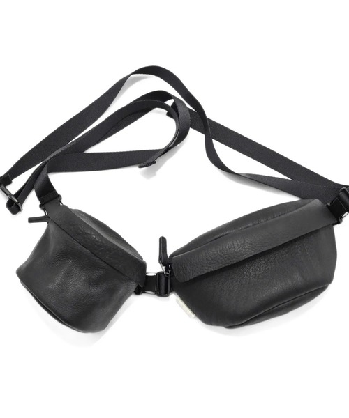 macromauro(マクロマウロ)の「【macromauro】 DEER LEATHER WAIST BAG M(ボディバッグ/ウエストポーチ・メンズ・ブラック/ブラウン・MEDIUM)」の14枚目の写真