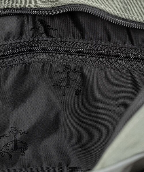 BRIEFING(ブリーフィング)の「Brooks Brothers×BRIEFING ユーティリティヘルメットバッグ(トートバッグ・メンズ・グレー/ネイビー・ONE SIZE)」の9枚目の写真