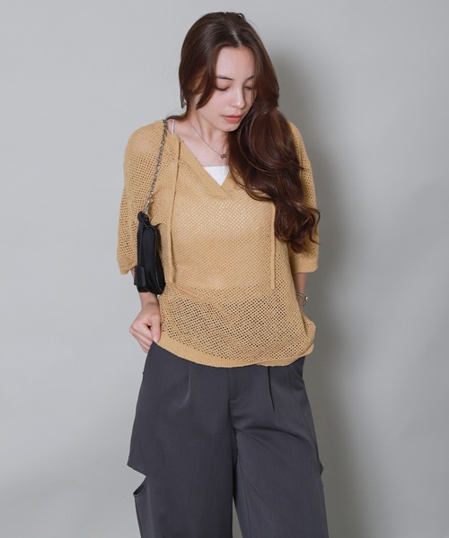 libelle more(リベル モア)の「キーネック透かし編みメッシュニット(ニット/セーター・レディース・ボルドー/イエロー/ブルーグレー/ブラック・M)」の5枚目の写真