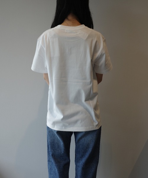 TOGA(トーガ)の「TOGA×NTS Print T-shirt TOGA×NTS(Tシャツ/カットソー・レディース・ブラック/ホワイト・SMALL/MEDIUM)」の5枚目の写真
