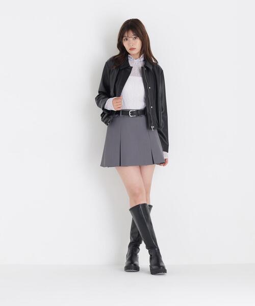 NATURAL BEAUTY BASIC(ナチュラルビューティーベーシック)の「フェイクレザーステンカラーブルゾン(ブルゾン・レディース・ブラウン/ブラック・SMALL/MEDIUM)」の7枚目の写真