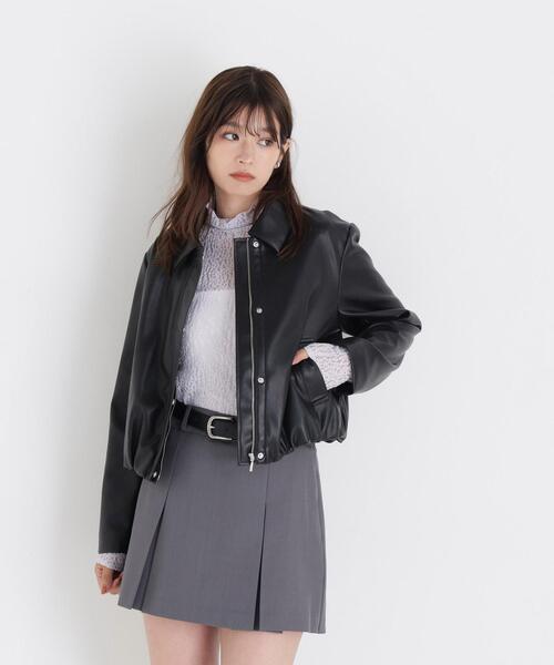 NATURAL BEAUTY BASIC(ナチュラルビューティーベーシック)の「フェイクレザーステンカラーブルゾン(ブルゾン・レディース・ブラウン/ブラック・SMALL/MEDIUM)」の8枚目の写真