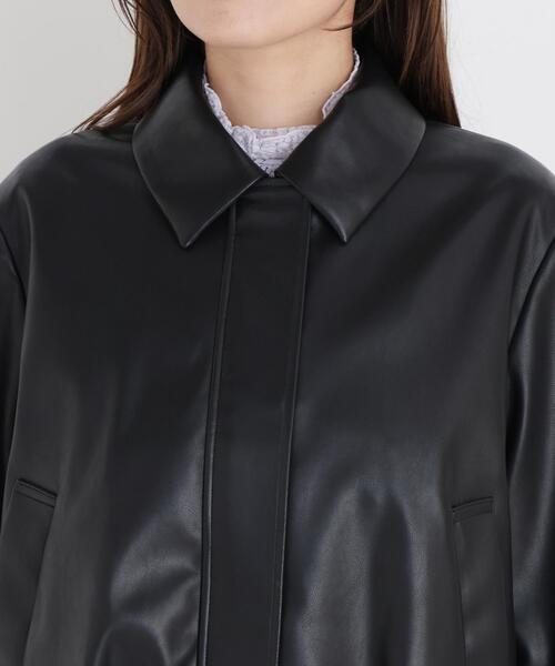 NATURAL BEAUTY BASIC(ナチュラルビューティーベーシック)の「フェイクレザーステンカラーブルゾン(ブルゾン・レディース・ブラウン/ブラック・SMALL/MEDIUM)」の12枚目の写真