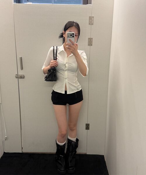 ETRE AU SOMMET(エトレオソメ)の「Jacquard Corset Line Pocket Shirt (White)(シャツ/ブラウス・レディース・ホワイト・FREE)」の2枚目の写真