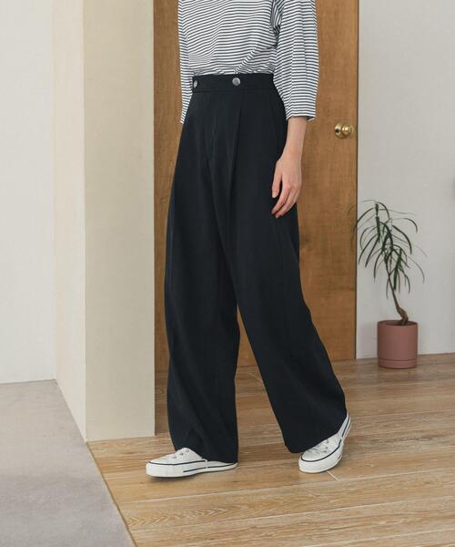 URBAN RESEARCH DOORS(アーバンリサーチドアーズ)の「ボタンポイントパンツ(その他パンツ・レディース・ブラック/カーキ・MEDIUM/SMALL)」の19枚目の写真