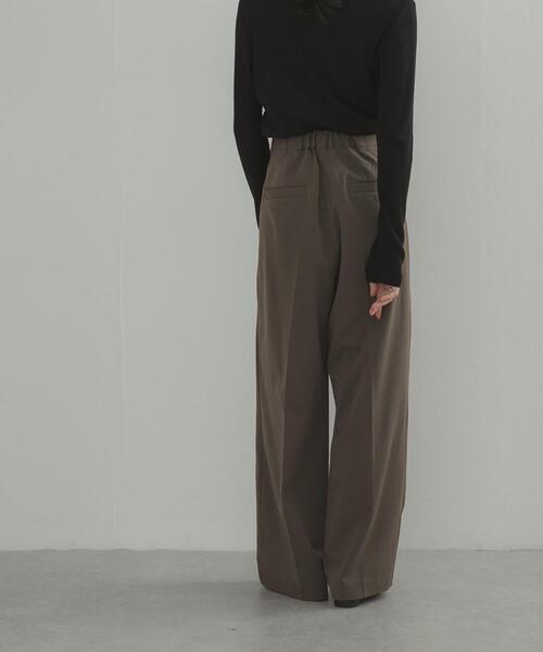 URBAN RESEARCH DOORS(アーバンリサーチドアーズ)の「ボタンポイントパンツ(その他パンツ・レディース・ブラック/カーキ・MEDIUM/SMALL)」の16枚目の写真
