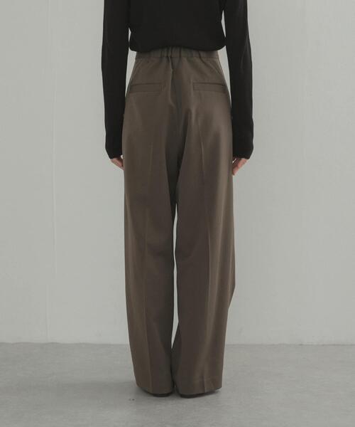 URBAN RESEARCH DOORS(アーバンリサーチドアーズ)の「ボタンポイントパンツ(その他パンツ・レディース・ブラック/カーキ・MEDIUM/SMALL)」の10枚目の写真