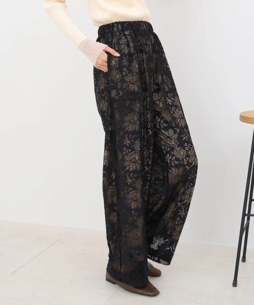 Bab(バブ)の「【S・Mサイズ展開】フラワーレースリラックスパンツ(その他パンツ・レディース・ブラック・MEDIUM/SMALL)」の1枚目の写真