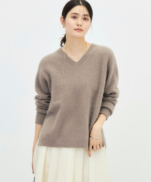 NOLLEY’S（ノーリーズ）の「《手洗い可能》ヘアリーVネックプルオーバー（ニット/セーター・レディース・ブラック/ベージュ/ブラウン/ミント・38）」の3枚目の写真