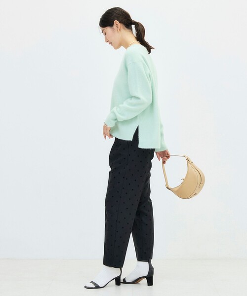 NOLLEY’S（ノーリーズ）の「《手洗い可能》ヘアリーVネックプルオーバー（ニット/セーター・レディース・ブラック/ベージュ/ブラウン/ミント・38）」の12枚目の写真