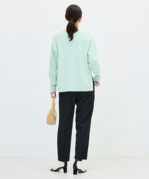 NOLLEY’S（ノーリーズ）の「《手洗い可能》ヘアリーVネックプルオーバー（ニット/セーター・レディース・ブラック/ベージュ/ブラウン/ミント・38）」の13枚目の写真