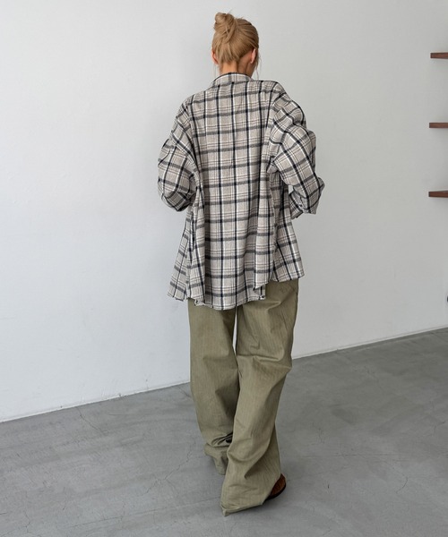 CANAL JEAN(キャナルジーン)の「Lakey Park 起毛チェックシャツ(シャツ/ブラウス・レディース・ベージュ/ネイビー/ブラック・ONE SIZE)」の11枚目の写真