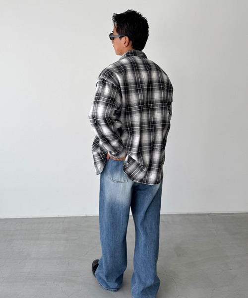 CANAL JEAN(キャナルジーン)の「Lakey Park 起毛チェックシャツ(シャツ/ブラウス・レディース・ベージュ/ネイビー/ブラック・ONE SIZE)」の4枚目の写真