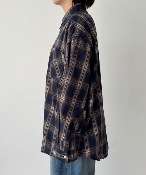 CANAL JEAN(キャナルジーン)の「Lakey Park 起毛チェックシャツ(シャツ/ブラウス・レディース・ベージュ/ネイビー/ブラック・ONE SIZE)」の7枚目の写真