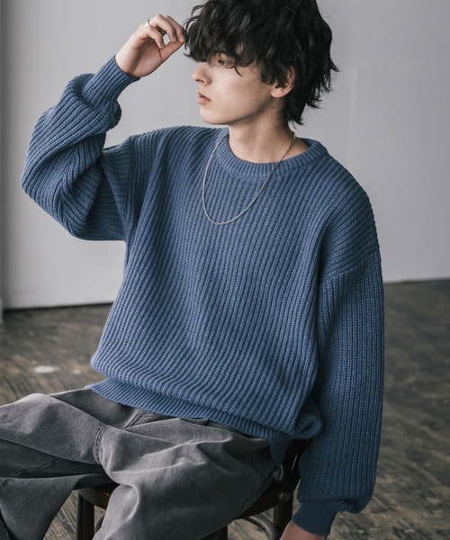 Rocky Monroe(ロッキーモンロー)の「新色追加 オーバーサイズ畦編みクルーネック長袖ニットセーター(ニット/セーター・メンズ・ベージュ/ネイビー/チャコール/ホワイト系/ピンク/グレー系/マスタード/オフホワイト/ブラウン/ブラック/グレー/レッド/ブラック系/ブルー/ブルーグリーン/モスグリーン/ワイン・L/XL/M)」の12枚目の写真
