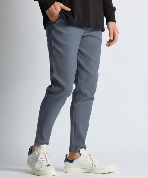LANVIN en Bleu(ランバンオンブルー)の「超伸縮「ガムストレッチ」スキニー イージーチノパン(チノパンツ・メンズ・アイボリー/ブラック/ネイビー/グレイッシュベージュ/ブルーグレー・46/52/50/48)」の4枚目の写真