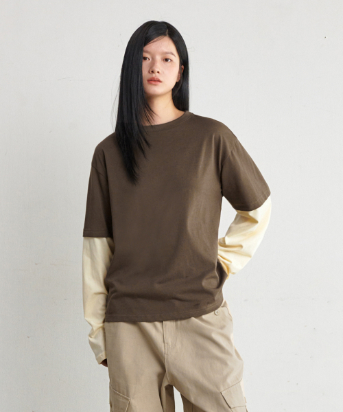 GLW（ジーエルダブリュ）の「[ユニセックス] レイヤードツートンロングスリーブTブラウン（Tシャツ/カットソー・メンズ・その他・SMALL/MEDIUM/LARGE/X-LARGE）」の4枚目の写真