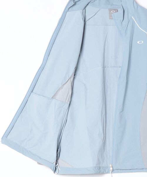 OAKLEY(オークリー)の「オークリー OAKLEY RADIANT O-BLADES JACKET 12.0(ジャージ・レディース・ブラック/サックスブルー・S/M/XL/L)」の4枚目の写真