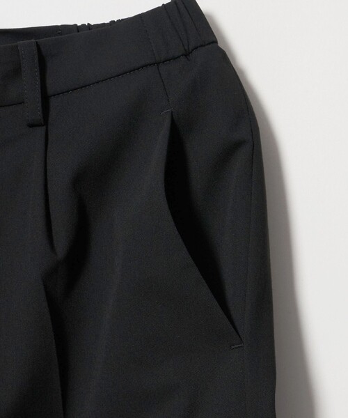 A DAY IN THE LIFE UNITED ARROWS(アデイインザライフユナイテッドアローズ)の「ブラック ツイル セミワイドパンツ ‐セットアップ対応・ウォッシャブル‐ <A DAY IN THE LIFE>(その他パンツ・レディース・ブラック・40/38)」の4枚目の写真
