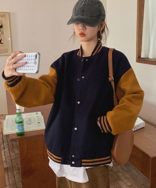 Flugge(フラッジー)の「オーバーサイズスタジャン(スタジャン・レディース・レッド/ネイビー・MEDIUM/LARGE)」の9枚目の写真