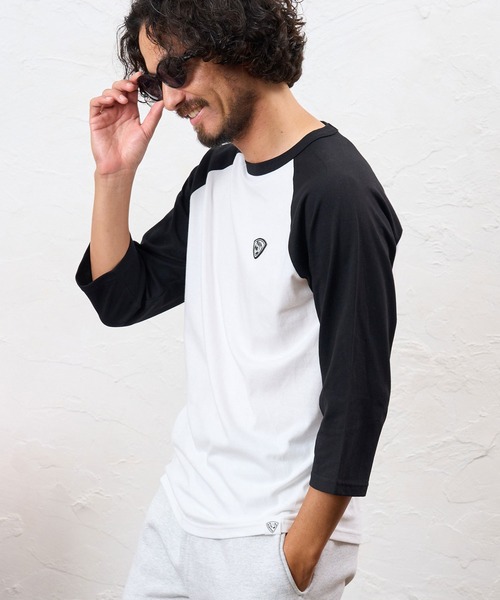 No Rain No Rainbow(ノーレインノーレインボー)の「mt10671- pick mini patch raglan T-shirt ラグランTシャツ(NR26W-26)(Tシャツ/カットソー・メンズ・ホワイト×ネイビー/ホワイト×ブラック/グレー系その他・M/XL/L/S)」の6枚目の写真