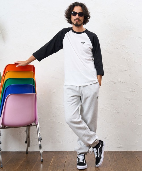 No Rain No Rainbow(ノーレインノーレインボー)の「mt10671- pick mini patch raglan T-shirt ラグランTシャツ(NR26W-26)(Tシャツ/カットソー・メンズ・ホワイト×ネイビー/ホワイト×ブラック/グレー系その他・M/XL/L/S)」の7枚目の写真