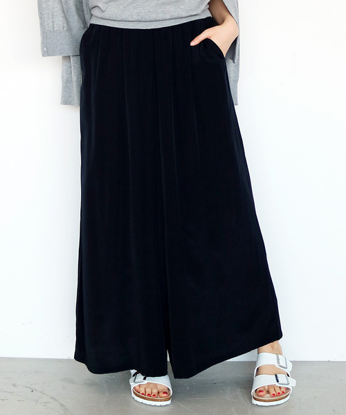 N.（N. Natural Beauty Basic）（エヌエヌナチュラルビューティーベーシック）の「クレープローンワイドパンツ（その他パンツ・レディース・ベージュ/ネイビー/カーキ/ベージュ系その他/ブラウン・MEDIUM/SMALL）」の5枚目の写真