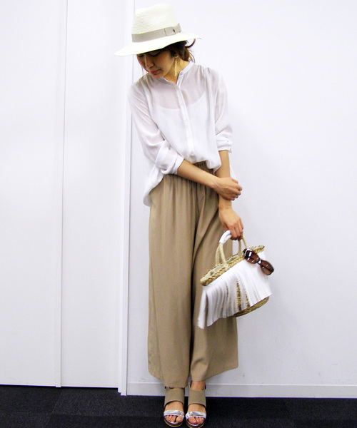 N.（N. Natural Beauty Basic）（エヌエヌナチュラルビューティーベーシック）の「クレープローンワイドパンツ（その他パンツ・レディース・ベージュ/ネイビー/カーキ/ベージュ系その他/ブラウン・MEDIUM/SMALL）」の12枚目の写真