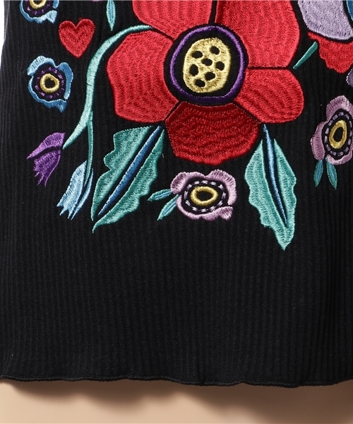 WEGO（ウィゴー）の「WEGO/チャイナエンブロイダリータンクトップ（タンクトップ・レディース・ブラック/ピンク/ホワイト・FREE）」の6枚目の写真