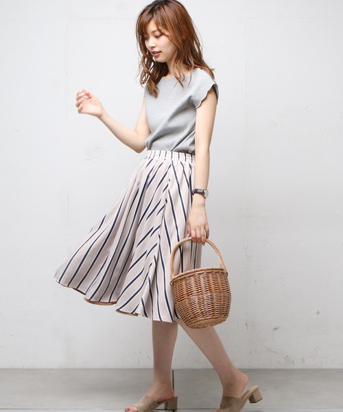 natural couture（ナチュラルクチュール）の「リバーシブルスカート（スカート・レディース・グリーン/ボルドー/ベージュ/ネイビー・FREE）」の7枚目の写真