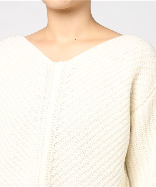 laboratory work（ラボラトリーワーク）の「変形アゼＶプルオーバー（ニット/セーター・レディース・ホワイト/ブラック/ピンク/グレー系その他・MEDIUM）」の9枚目の写真