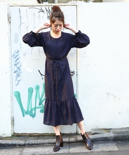 LOWRYS FARM（ローリーズファーム）の「ＪＺドットワンピース　784902（ワンピース・レディース・オフホワイト/ブラック/ライラック・MEDIUM/LARGE）」の3枚目の写真