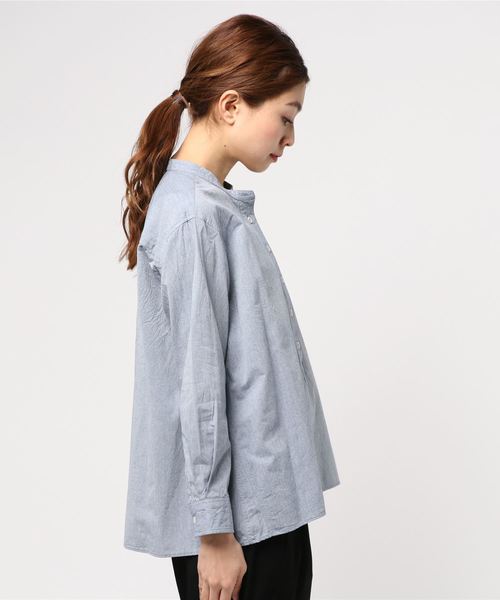 MHL.（エムエイチエル）の「DRY COTTON CHAMBRAY（シャツ/ブラウス・レディース・ライトブルー・1/3/2）」の2枚目の写真