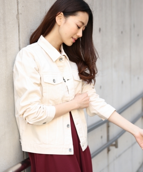 LEPSIM（レプシィム）の「レギュラーデニムジャケット　778430（デニムジャケット・レディース・キナリ/ブルー/ワンウォッシュ・LARGE/MEDIUM）」の4枚目の写真