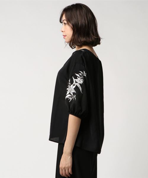 VENCEEXCHANGE（ヴァンスエクスチェンジ）の「刺繍スモック（シャツ/ブラウス・レディース・オフホワイト/ブラック/ブルー・M）」の6枚目の写真