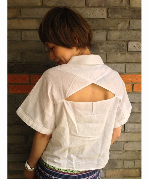 CIAOPANIC（チャオパニック）の「【Ciaopanic】 背中開きシャツ