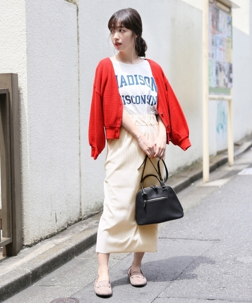 LOWRYS FARM(ローリーズファーム)の「ワイドプリントTシャツ 804240(Tシャツ/カットソー・レディース・ベージュ/ブラウン/グレー/オフホワイト・FREE)」の11枚目の写真