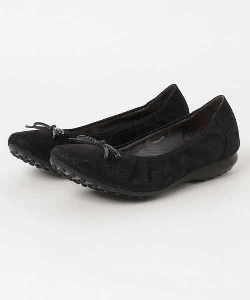 HIMIKO On Bleue(ヒミコオンブルー)の「【On Bleue】手放せないクッション感! ボロネーゼ・ふかふかクッションリボンパンプス/062384(パンプス・レディース・ブラック/ブロンズ/シルバー/ピンク系その他/ブラック×ホワイト・24.5cm/23.0cm/22.5cm/23.5cm/24.0cm/25.0cm)」の7枚目の写真